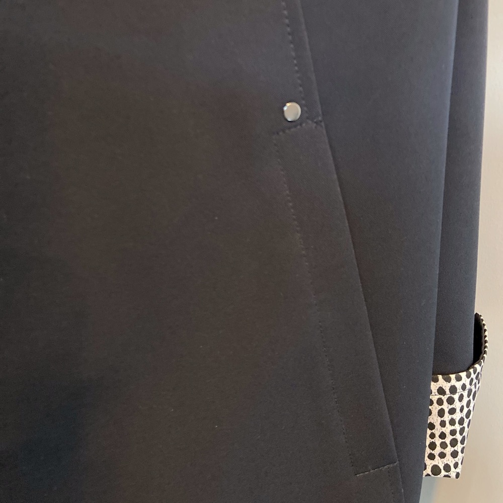 SPRING COAT, Melanie Lyne Novelti navy coat. - Picture 4 of 12